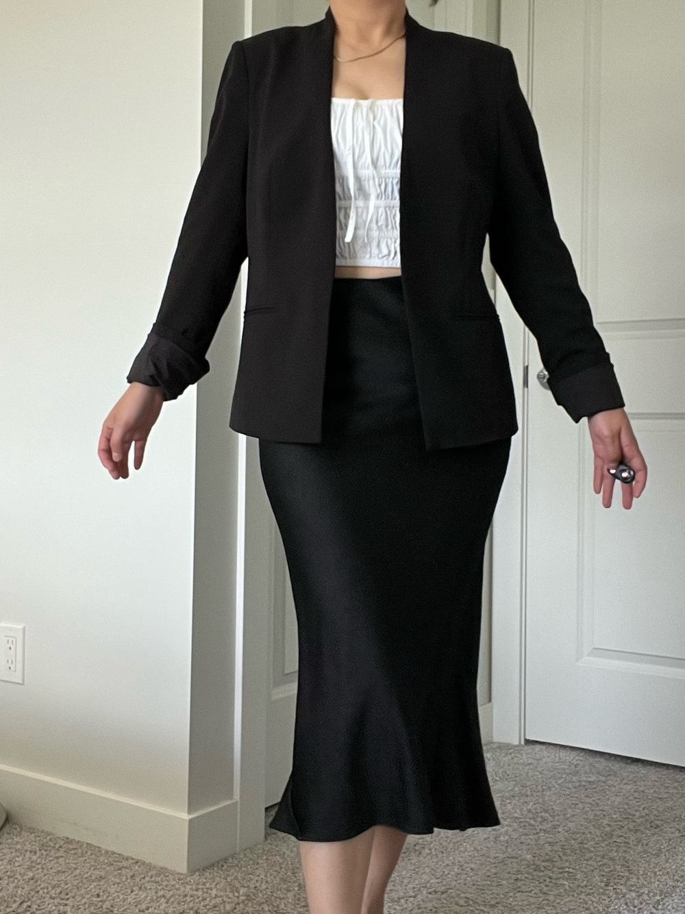 Icone Simons Black Open-Front Collarless Blazer
